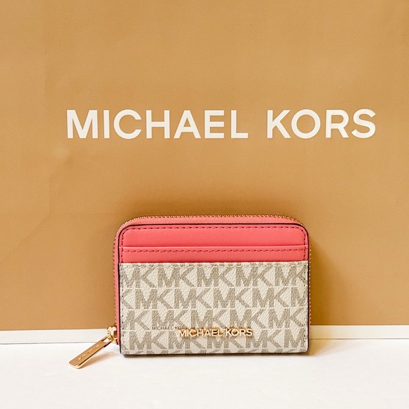 Michael Kors Jet Set Travel Card Case Zip Around Walket MK Vanilla Tea Rose - Picture 1 of 8